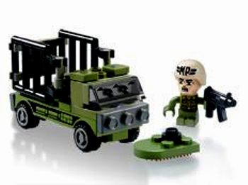 Hasbro     Kre-O