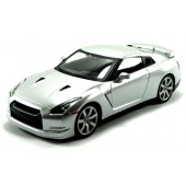 Bburago  Nissan GT-R 1:18