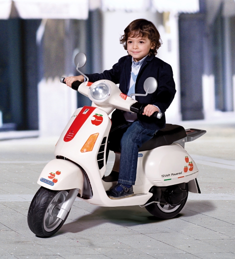 Peg Perego  Vespa 12B