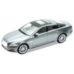 Welly   1:24 Jaguar XJ