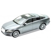 Welly   1:24 Jaguar XJ